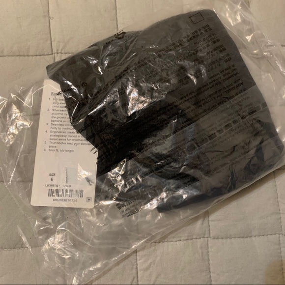 lululemon Swiftly Tech Long Sleeve Crew - Picture 10 of 12